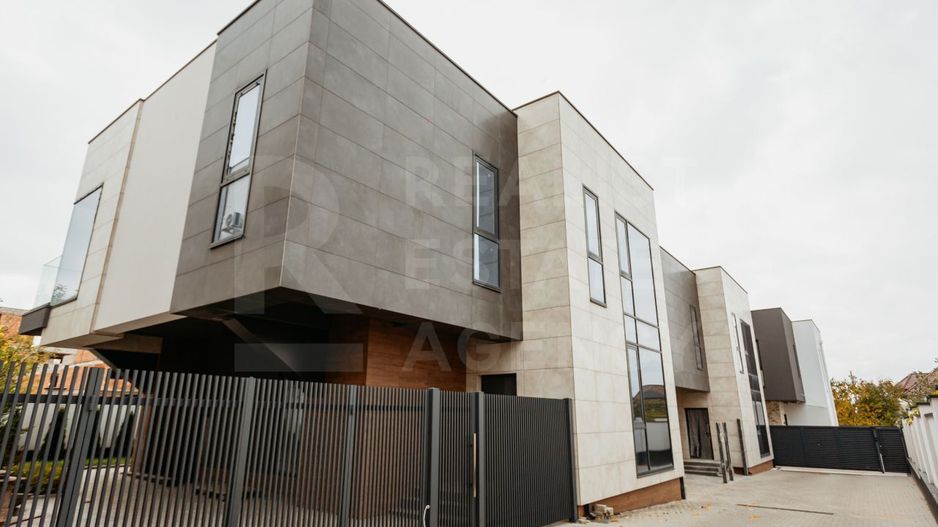 Vânzare, townhouse, 4 camere, str. Speranţei, Ciocana. - Poză 1