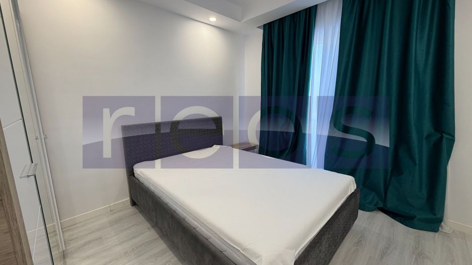 VILA 3 CAMERE CU GRADINA | VEDERE LAC SI PISCINA | COSMOPOLIS | 2 LOCURI PARCARE - Poză 7