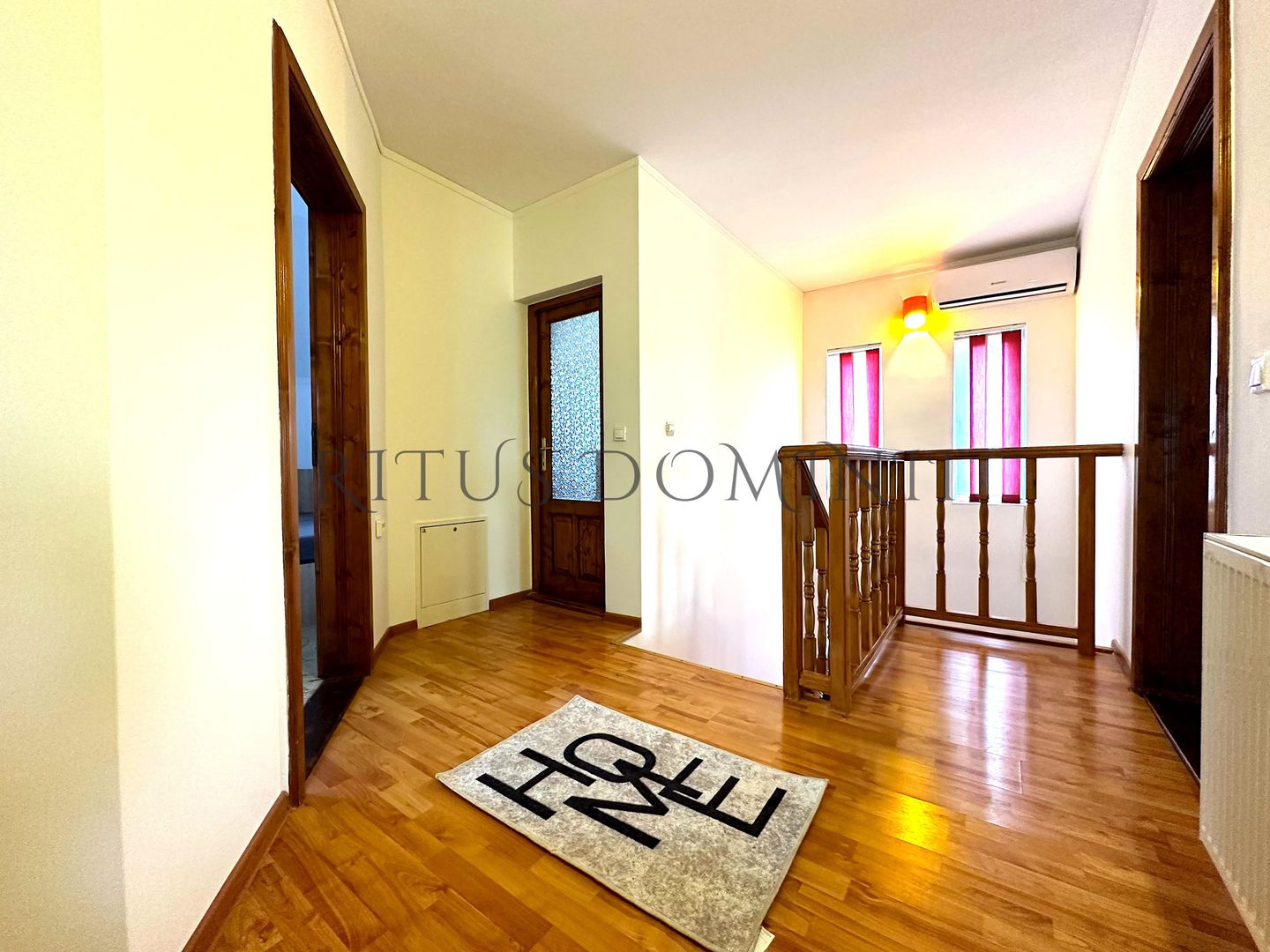 Vila Superba cu 6 Camere, Amenajata Echipe Muncitori, Oncea, 200mp - Poză 7