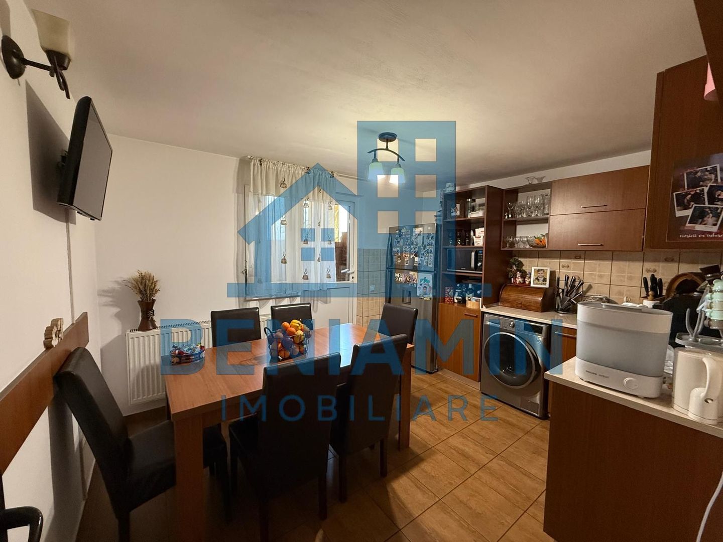 Casa P+1-cu 3 dormitoare-2 bai-Living-Bucatarie-Bariera Valcii - Poză 17