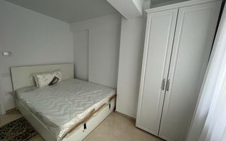 Inchiriem studio in Micro 17 , etaj 2 bloc ROKA, parcare privata, - Poză 3