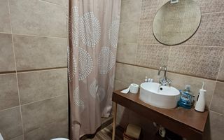 Apartament modern 3 camere 2 bai si 2 locuri de parcare in Selimbar - Poză 13