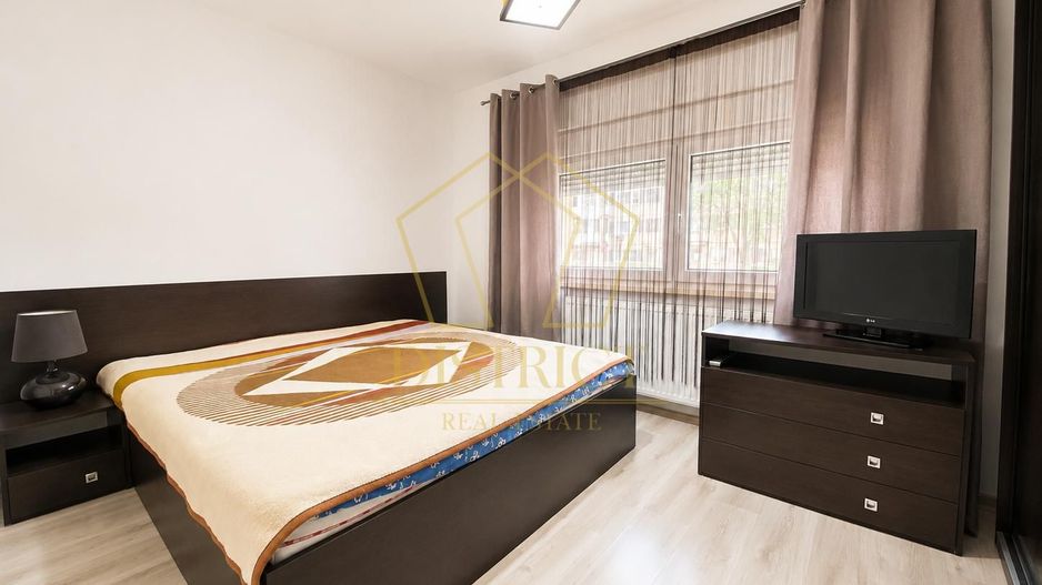 Apartament cu 3 camere | Spitalul Judetean - Poză 6