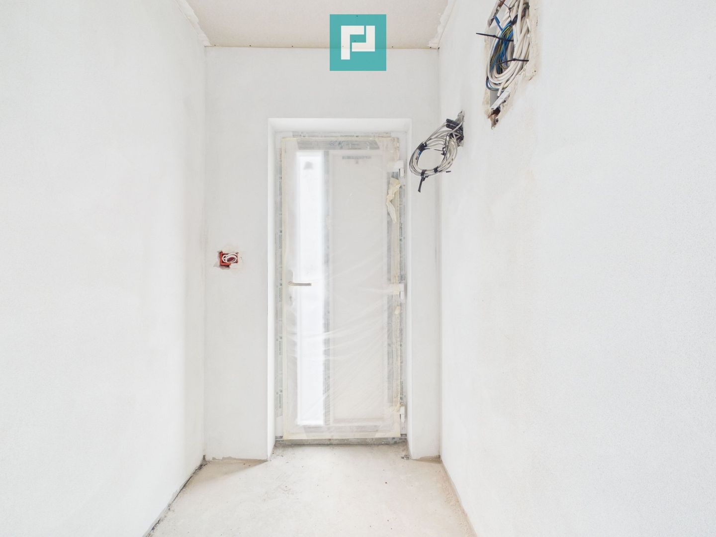 Duplex 3 camere-Moșnița Veche - Poză 5