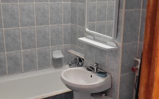 INCHIRIERE GARSONIERA TINERETULUI -CENTRALA PROPRIE DE APARTAMENT - Poză 8