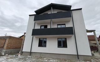 Apartament 2 camere,bloc NOU 50mp,zona 7Noiembrie 1 parcare - Poză 1