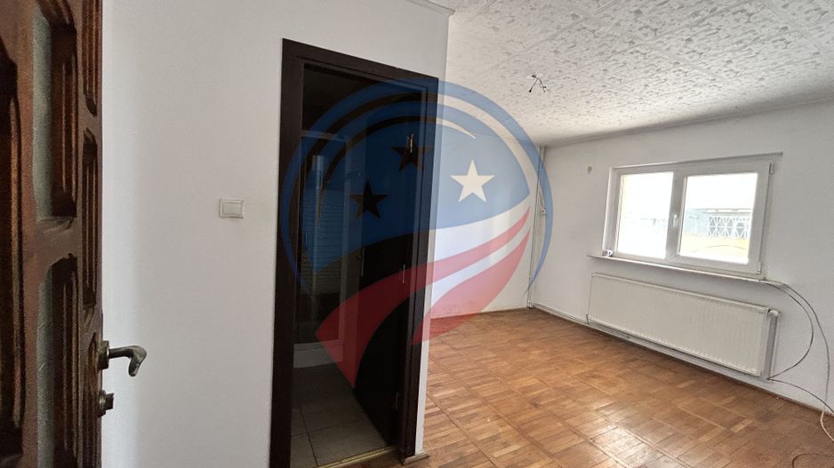 Vilă D+P+E+M, 400 mp construiți, curte 400 mp, 3 intrări - Poză 7