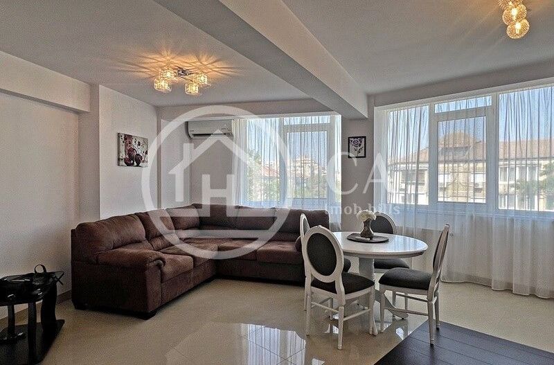 Apartament de închiriat cu 3 camere în zona Decebal, Oradea - Poză 2