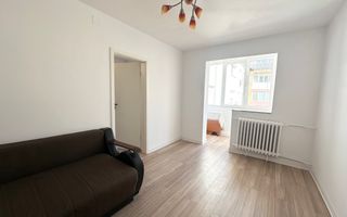 Apartament  cu 3 camere | Spitalul Judetean - Poză 3