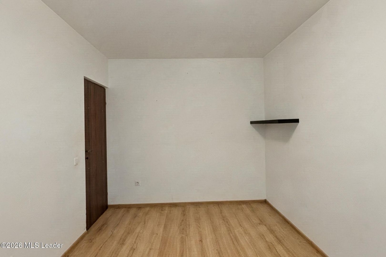 Padurea Cernica - Casa P+1+Pod Inalt, Lot pe Colt 250 Mp, Mobilata - Poză 22