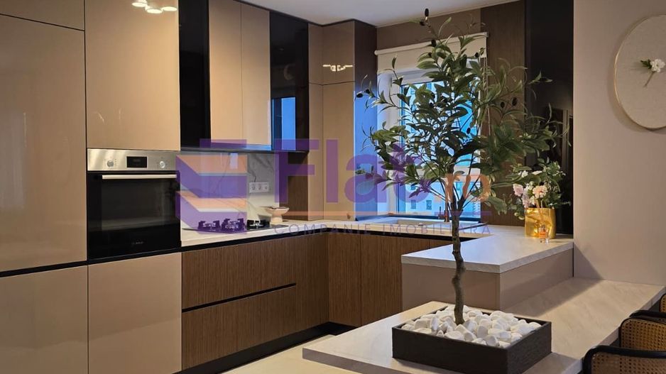 De închiriat – Apartament 3 camere, lux, prima închiriere - Poză 1