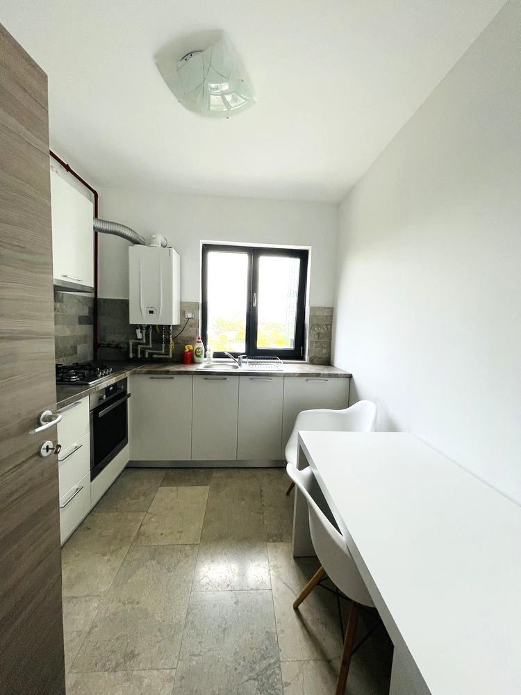 Apartament 2 camere Mihai Bravu - Poză 4