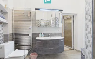 Apartament 2 camere zona Sinaia - Poză 24
