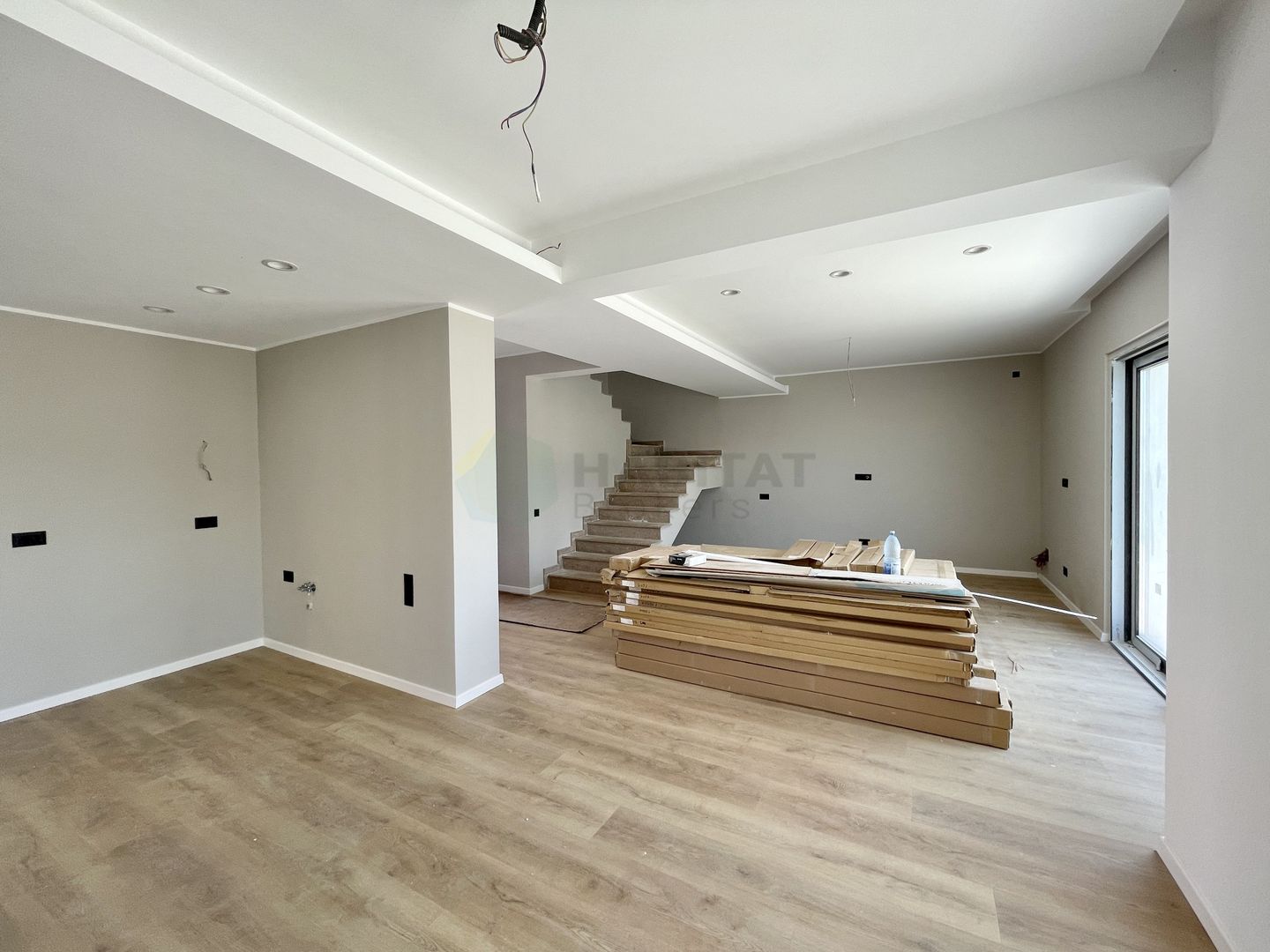 Vila individuala 5 camere Tunari 1 Decembrie - Poză 9