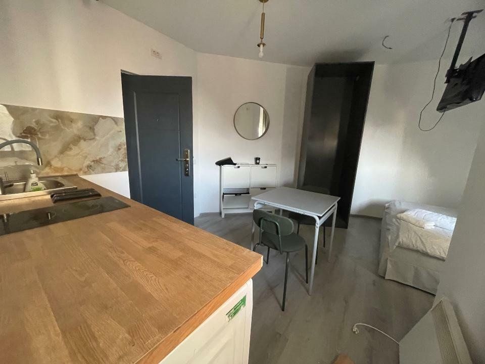 Etaj integral de vanzare in inima Capitalei 5m de la metrou - Poză 4