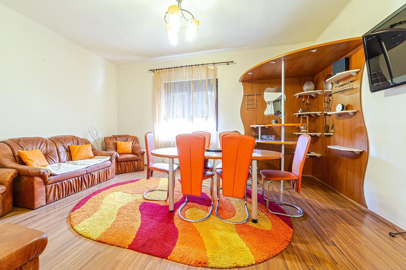 PREȚ NOU! Apartament 3 camere - Grădiște - Poză 2