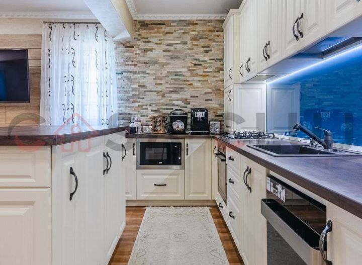 Apartament exclusivist – singur pe nivel, stradă privată, zonă de case! - Poză 2