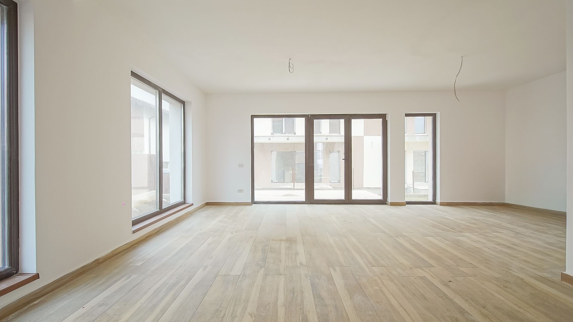 Duplex Modern, Curte Proprie | Green Haven Săcele - Comision 0% - Poză 10