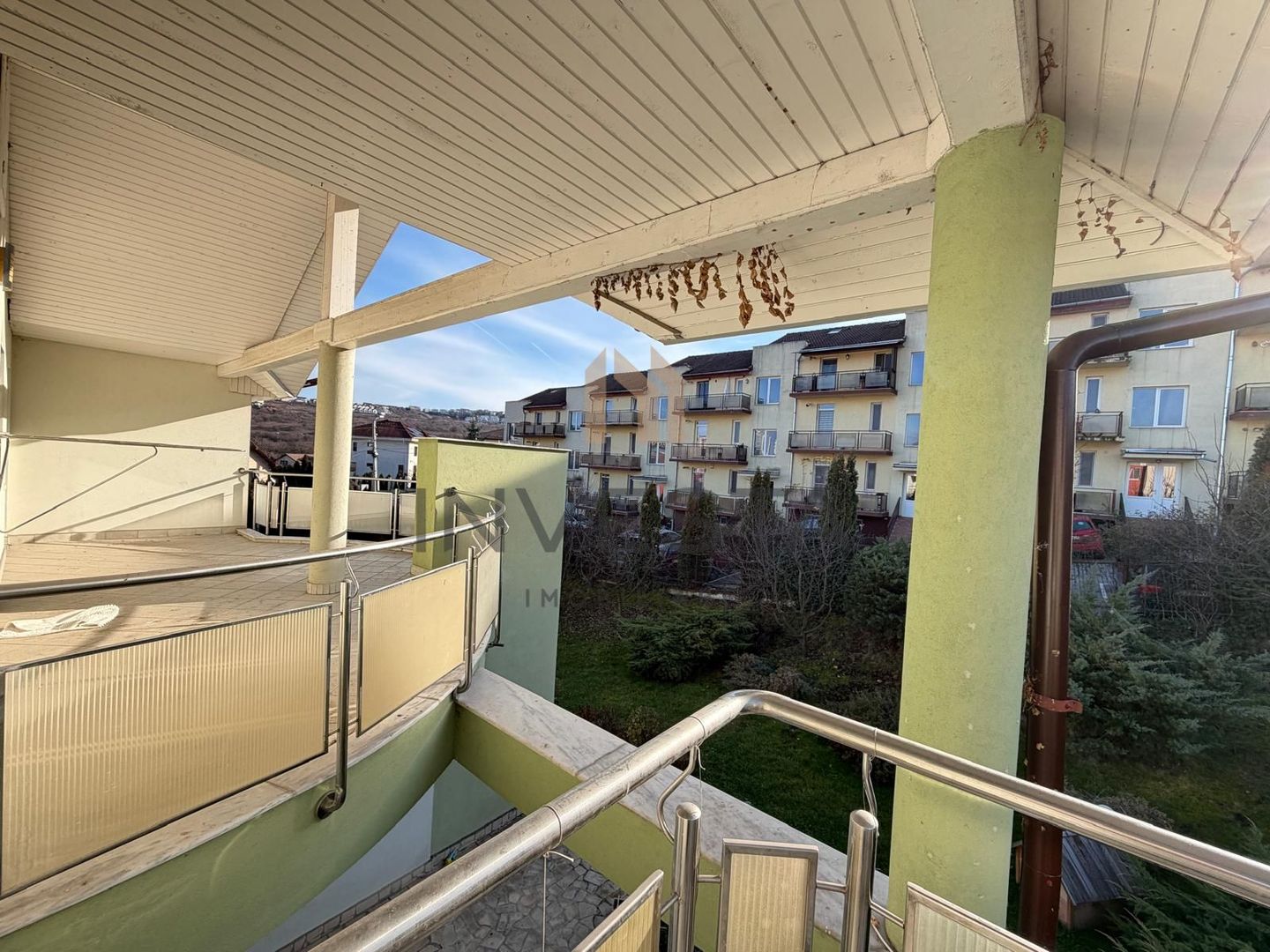 Casa spatioasa de 280 mp de inchirat, cartier Manastur, zona Campului - Poză 23