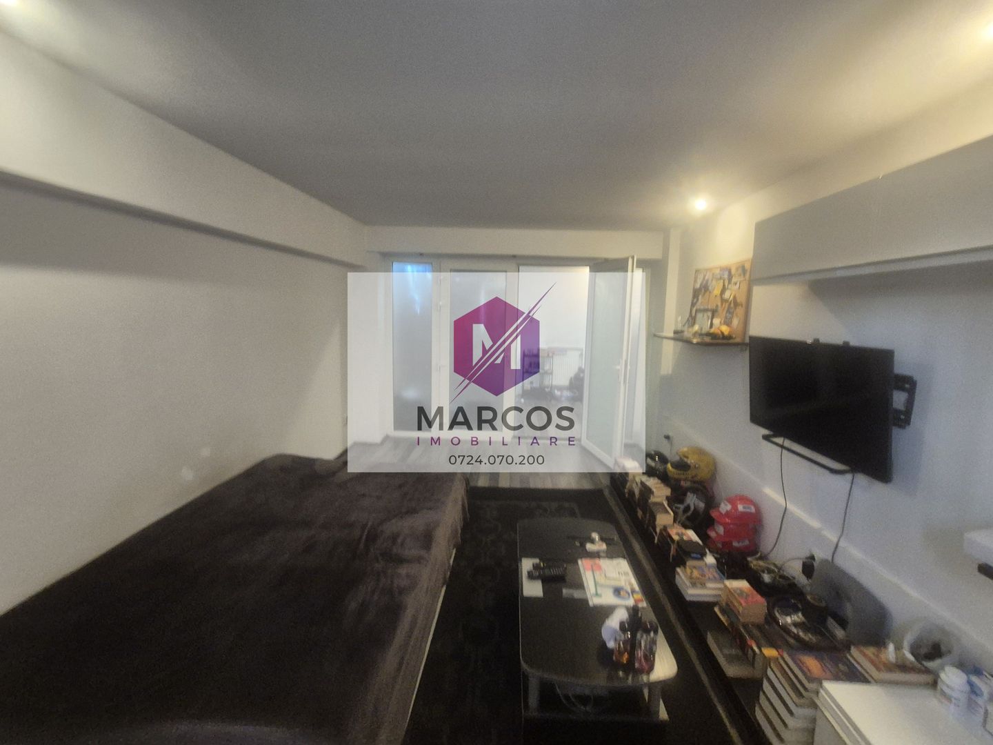 Vand apartament 2 camere Centru - Poză 4