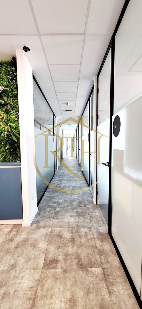 Birouri premium all-inclusive în VOX Technology Park - Poză 16