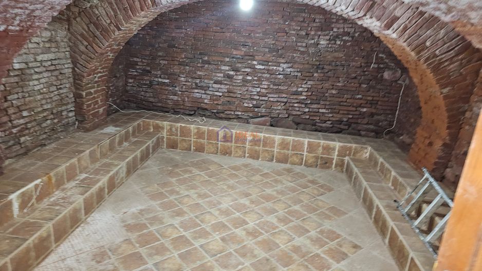 Casa Individuala cu 7 camere Mobilata si Utilata, zona Turnisor - Poză 26