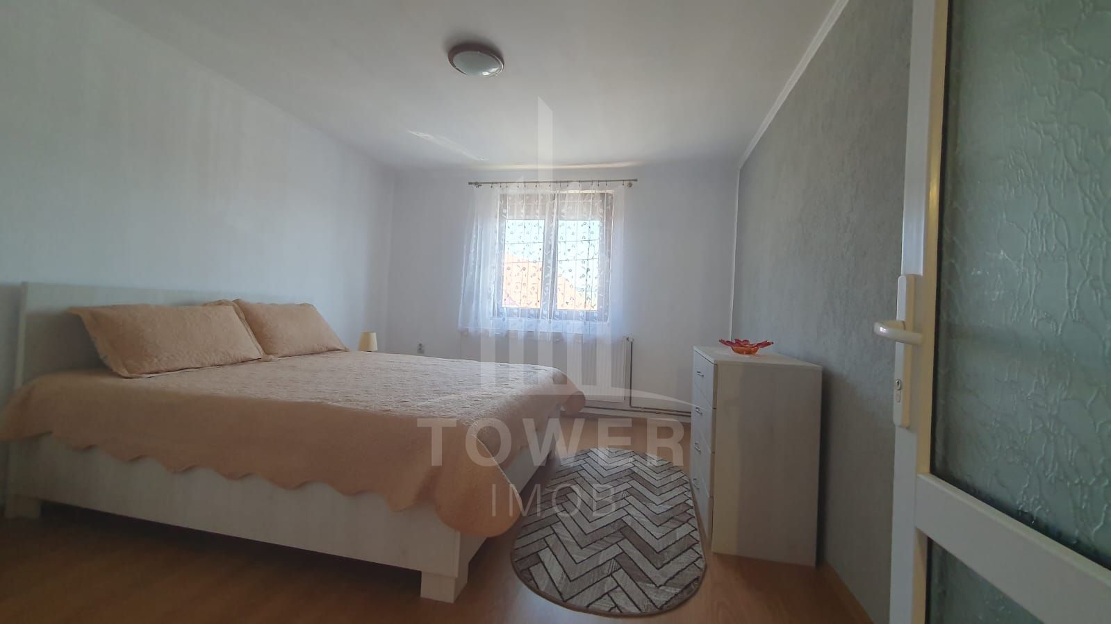 Casă spațioasă de vânzare în comuna Roșia .COMISION 0% - Poză 13