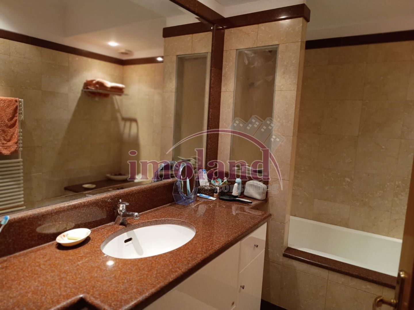 Vanzare - Apartament 3 camere & 3 terase & garaj & boxa -Aviatorilor-Televiziune - Poză 7