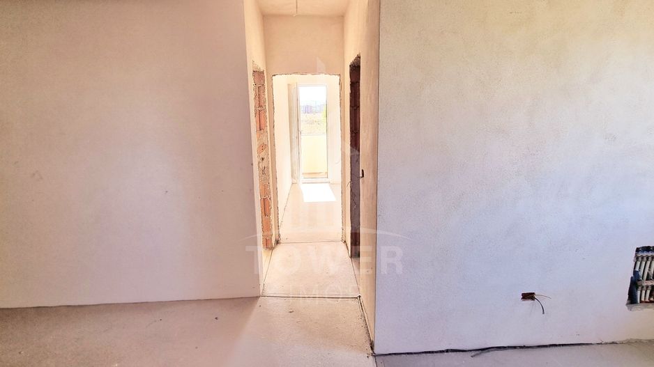 De Vânzare - Apartament 3 camere - Etaj 1 - Poză 4