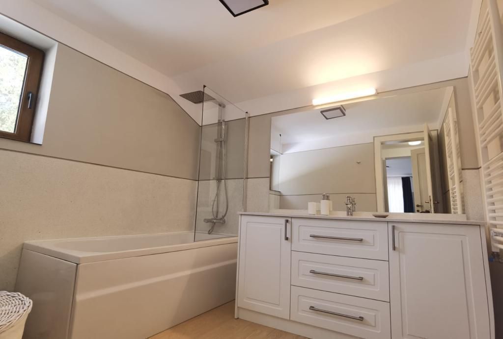 Vila individuala cu piscina Erou Iancu Nicolae - Poză 9