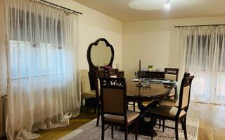 Casa individuala pozitie foarte buna si teren generos - Poză 5