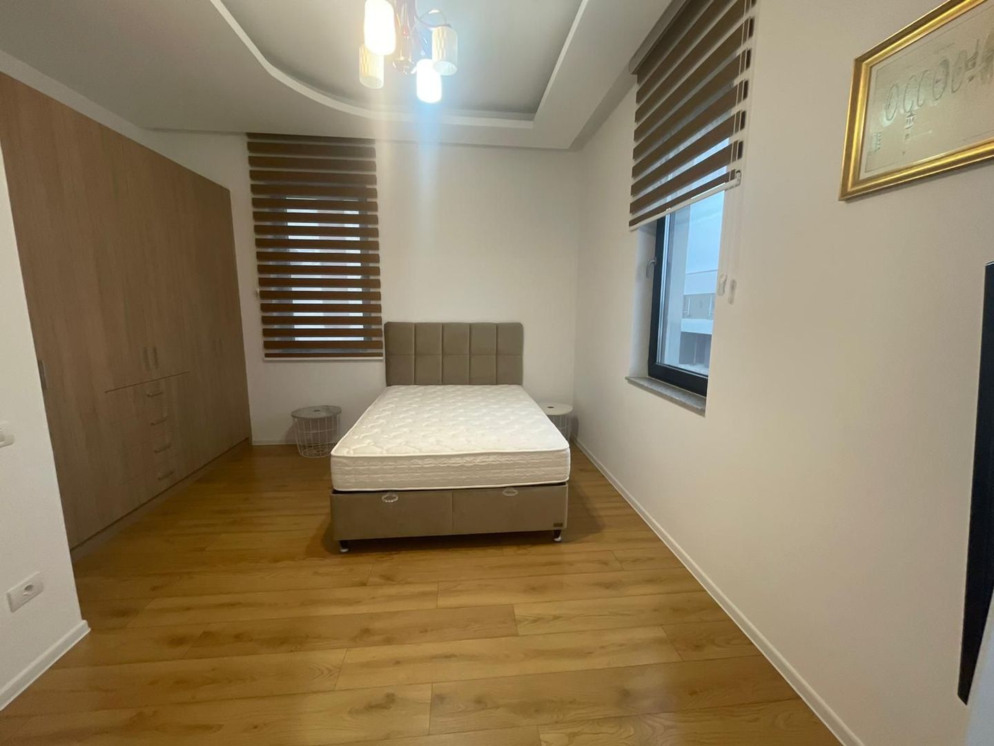 Casă P+1+M de vânzare în Otopeni–Tunari | Ansamblu nou, 3 dormitoare, mobilată - Poză 8