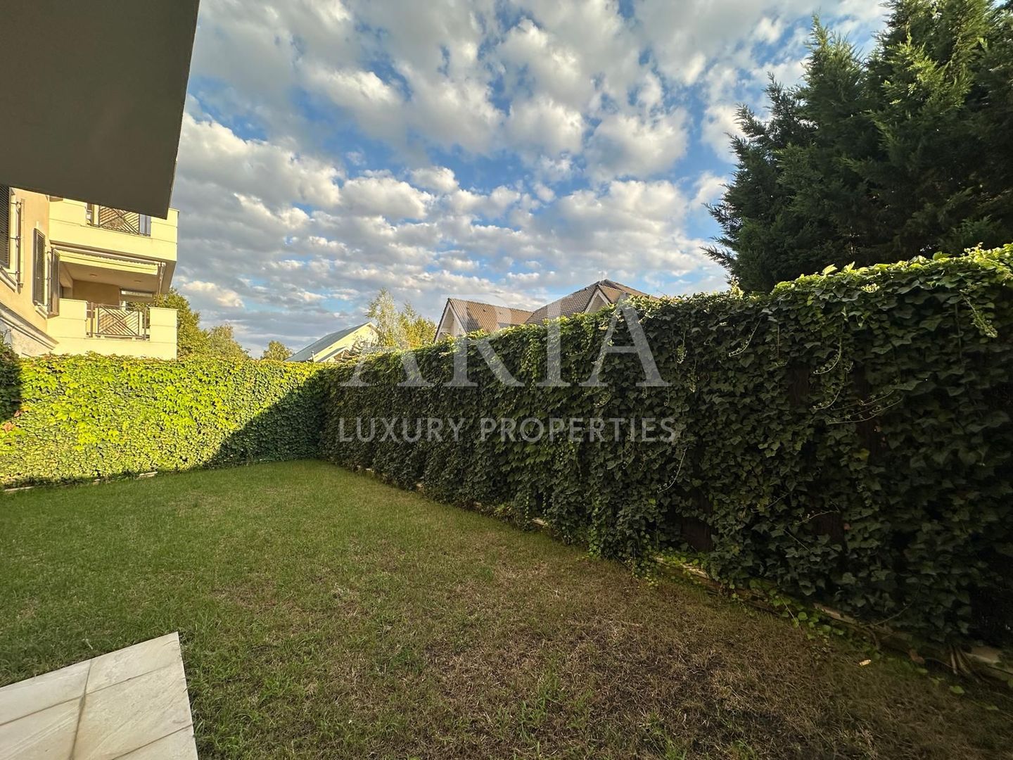 TRIANA 3 CAMERE | CURTE | PISCINA | GYM - Poză 21