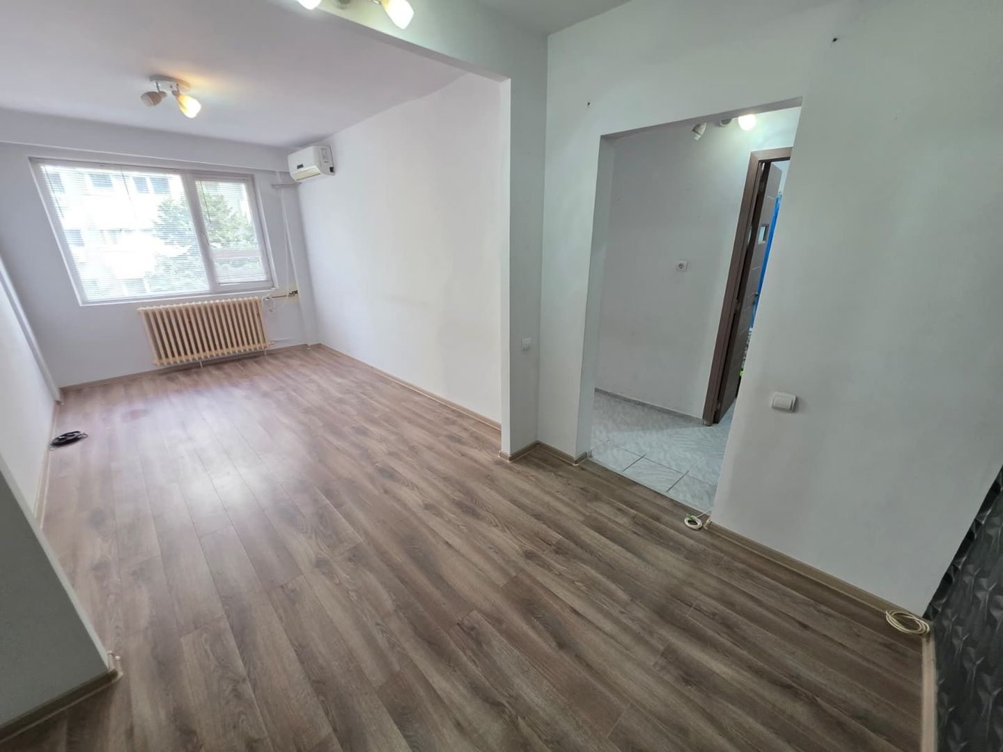 AP. 2 CAMERE MEGA MALL, BLOC REABILITAT, MUTARE IMEDIATA, COMISION 0% - Poză 12