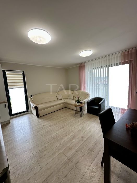 Apartament 3 camere, balcon 28 mp + parcare – Florești, zona Eroilor - Poză 2