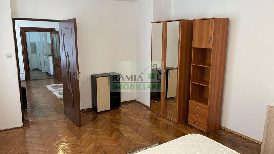 Apartament 2 camere Centrul Istoric – Piața Sfatului - Poză 6