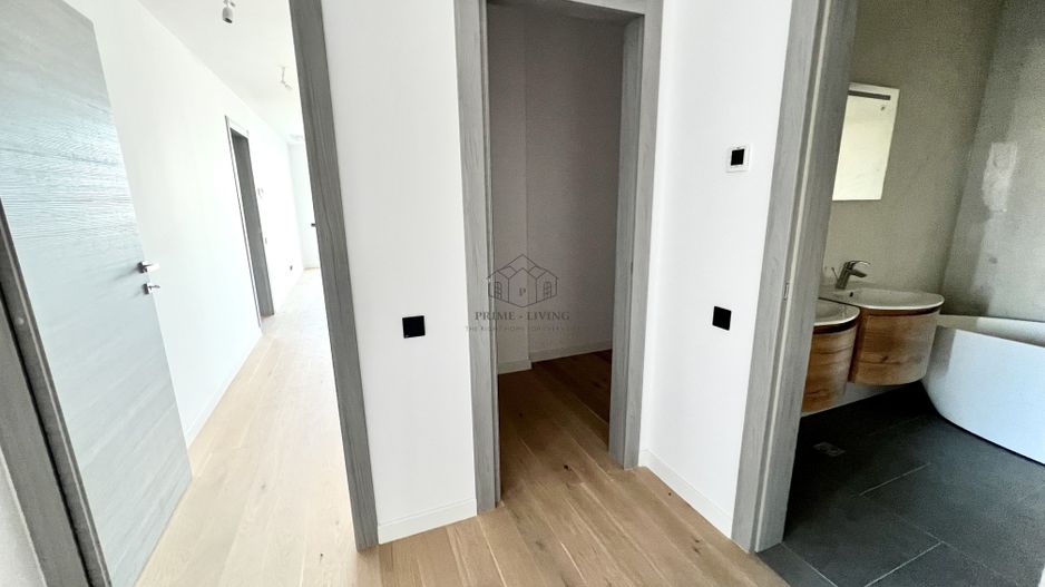 APARTAMENT DEOSEBIT CU 3 CAMERE LA VANZARE CU VEDERE SPRE PARC - Poză 10