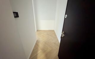 Apartament modern cu 2 camere etaj 1, parcare si balcon - Poză 10