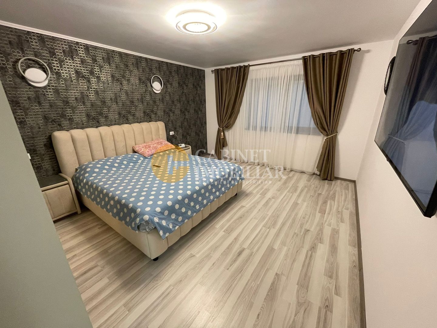 Vila 4 camere PREMIUM - mobilata - intabulata - La asfalt - Poză 8