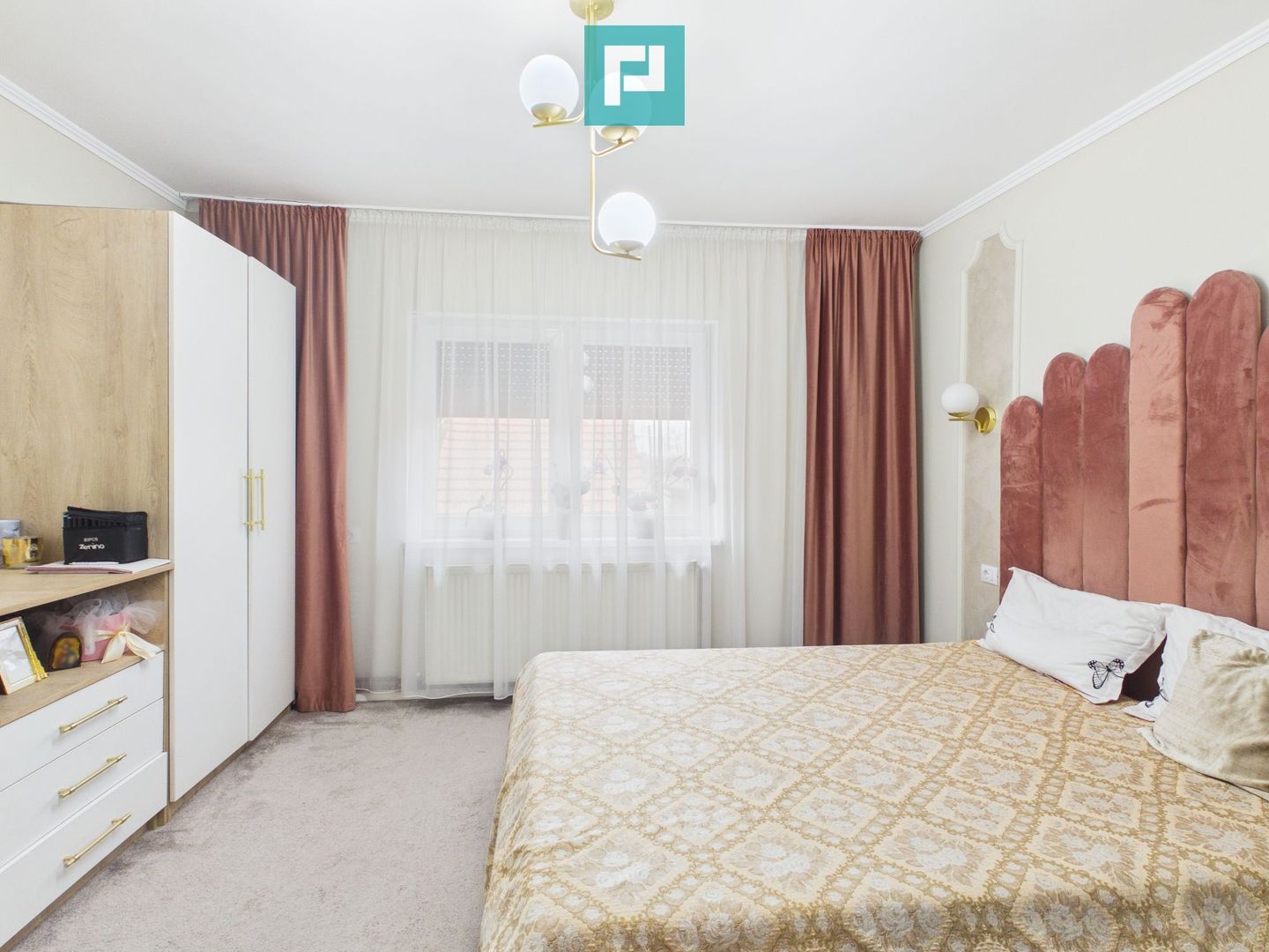 Casă la curte, 65 mp utili, 2 camere, curte mare - Poză 1