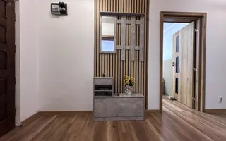 Gata de locuit! Vanzare casa cu 5 camere in Priboiu, com.Branesti - Poză 28