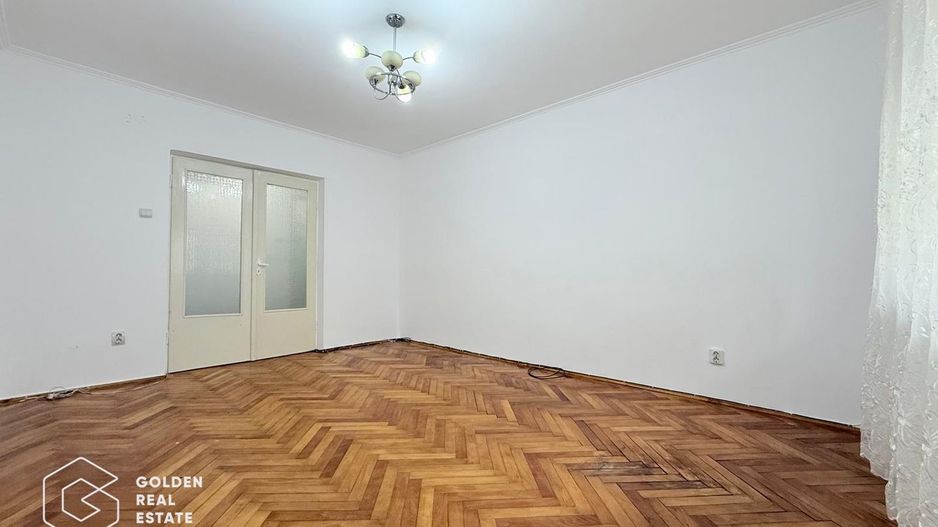 Apartament 3 camere decomandat, zona Aure Vlaicu - Poză 2