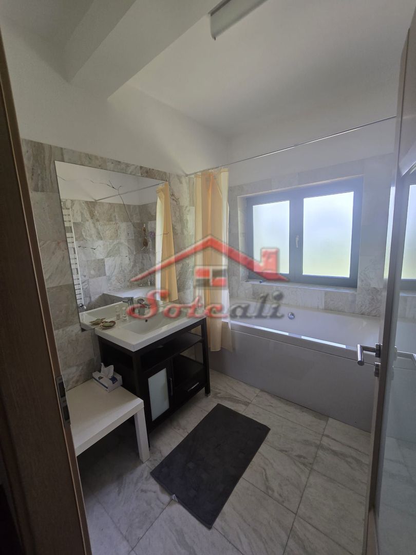 Vila de vanzare in Cornu ( Cornu de Sus) - teren 3300 mp - Poză 9