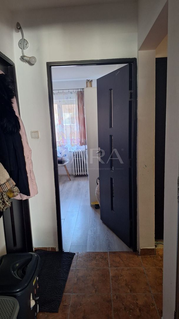 Apartament la casa cu 2 camere Zona Plopilor - Poză 5