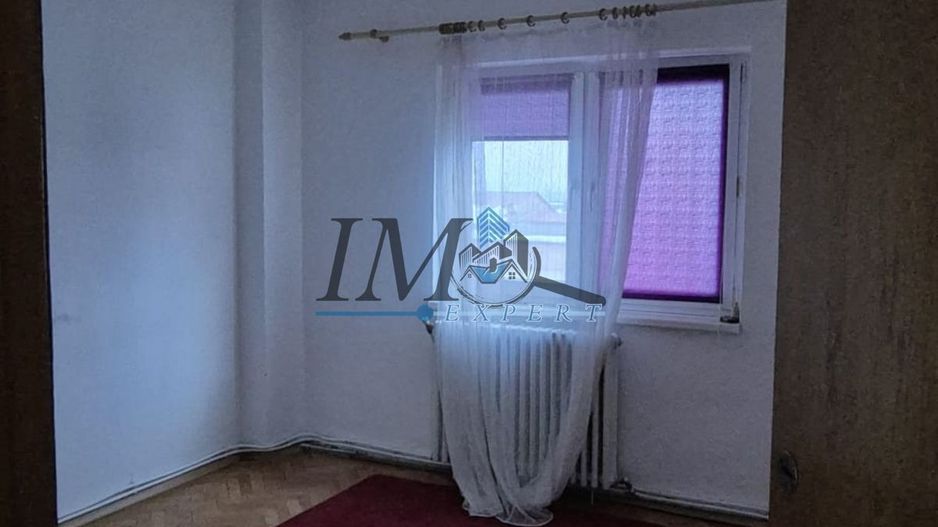 Apartament cu 4 camere de vanzare in Blaj - Poză 4