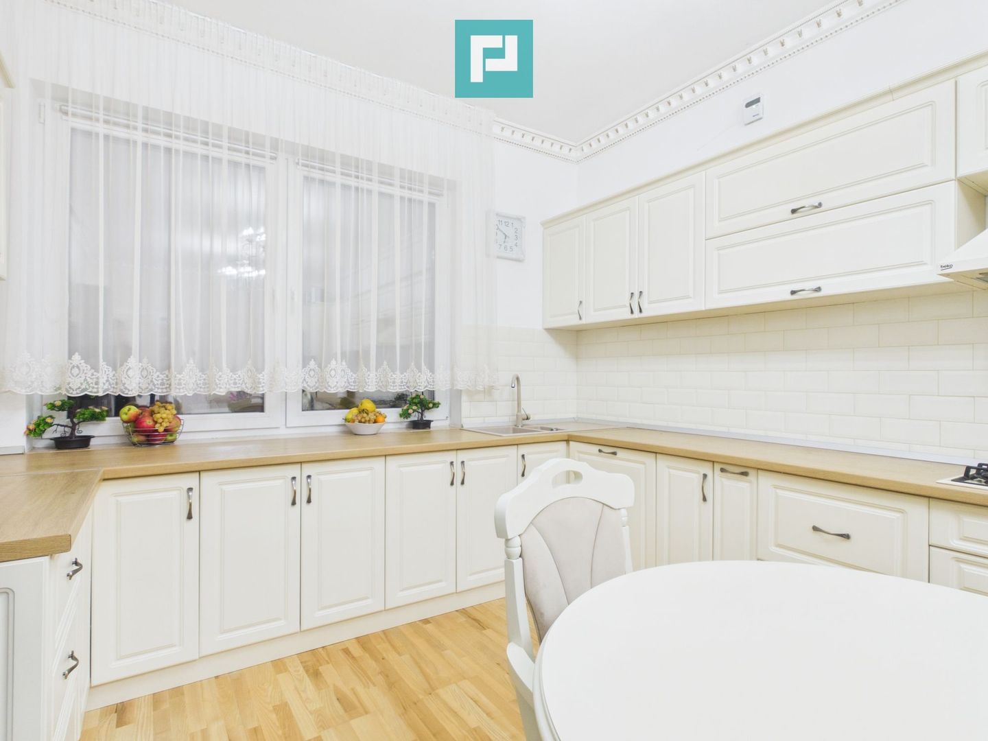 Casă de lux Oncea, piscină, 400 mp - Poză 50