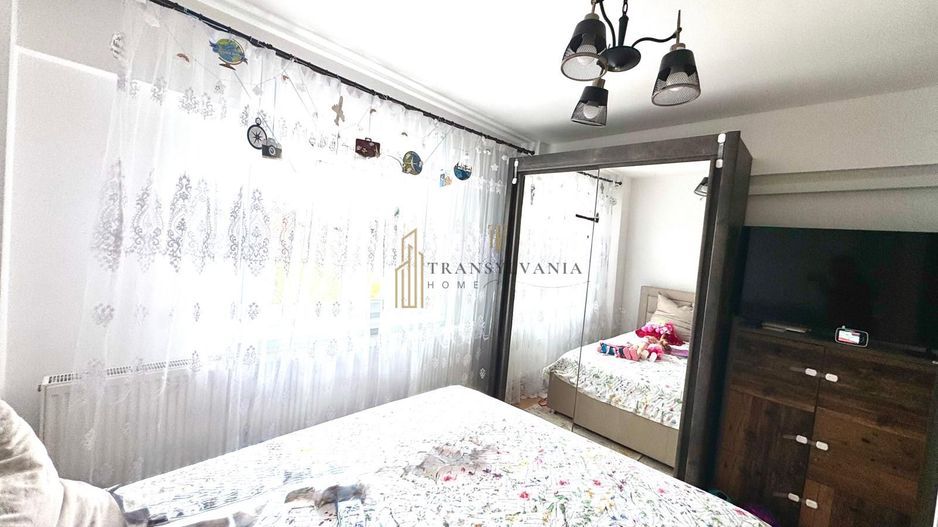 Apartament 2 camere decomandat, etaj intermediar Calea Dumbravii - Poză 2