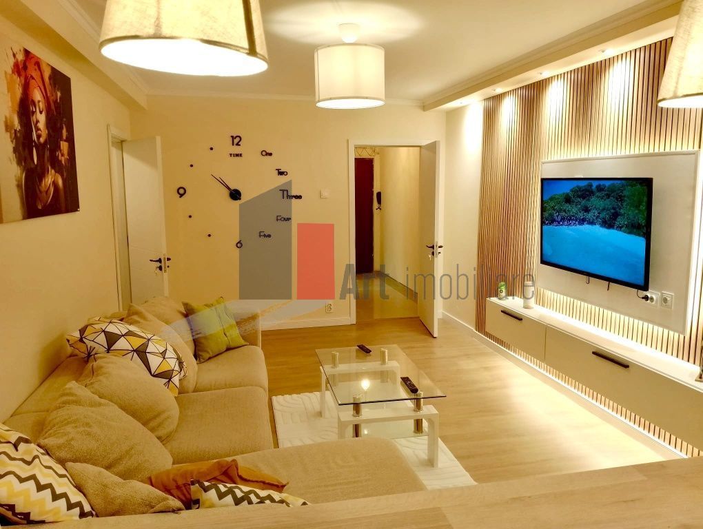 Vând apartament la metrou Gorjului Militari - Poză 1