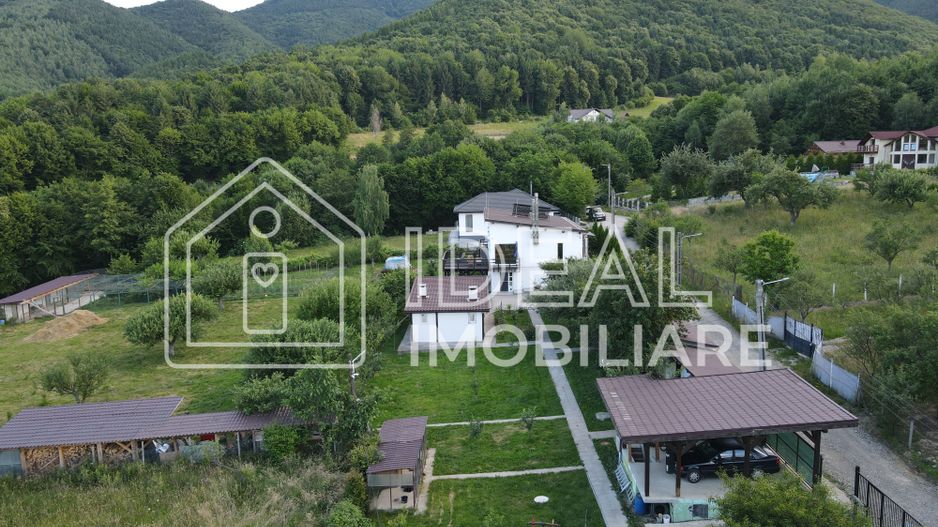 Casa de poveste cu 1.300 mp de teren, in Tocile - Poză 19