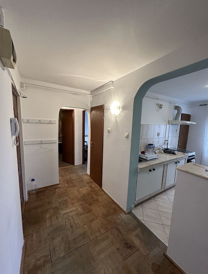 Agentia Europa vinde apartament cu 3 camere - Poză 7